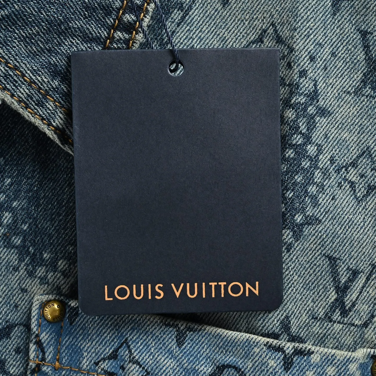 Louis Vuitton/